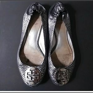 Silver Reva ballet flats